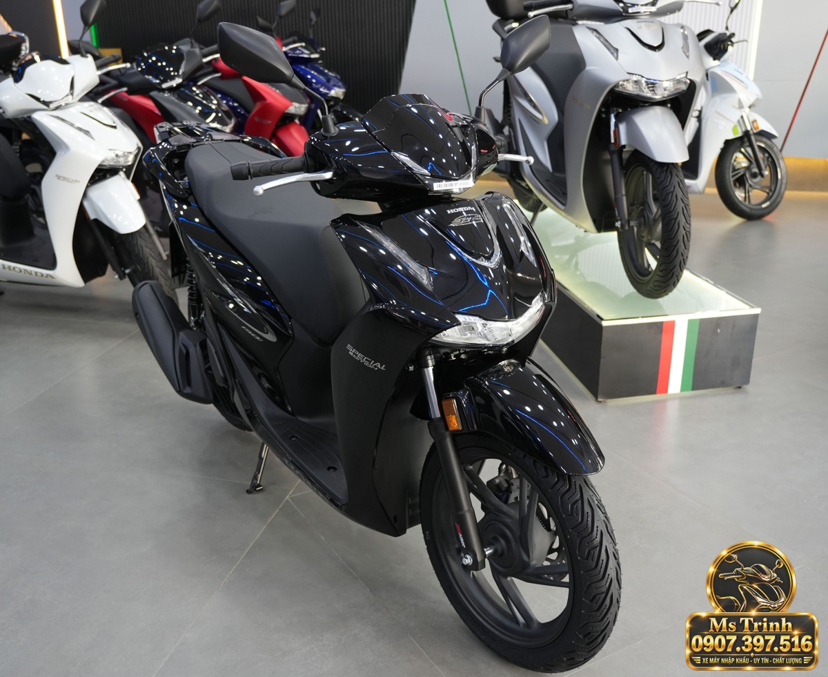Honda SH150i Ý đen bóng 2027 tại Vĩnh Long - Sơn bóng lịch sự, tiện ích cho mỗi ngày