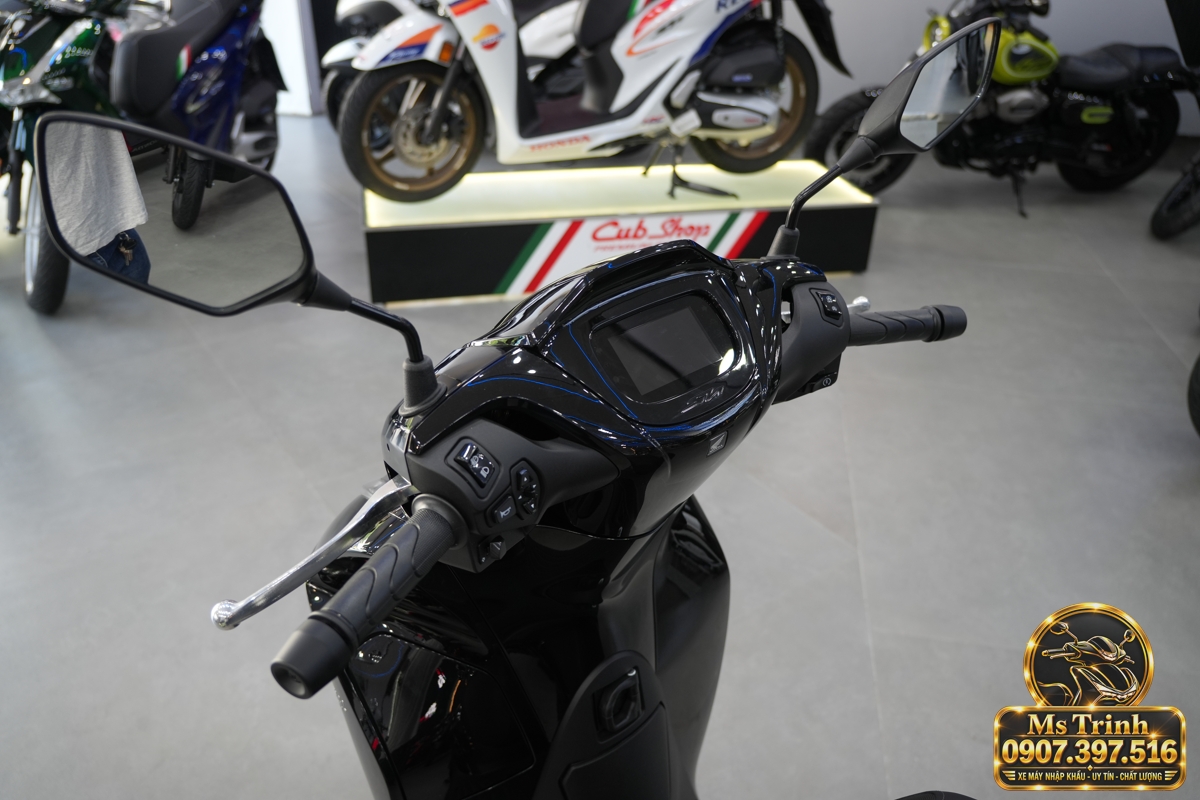 Honda SH150i Ý đen bóng 2027 tại Vĩnh Long - Sơn bóng lịch sự, tiện ích cho mỗi ngày