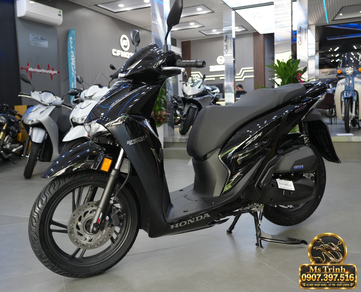 Honda SH150i Ý đen bóng 2027 tại Vĩnh Long - Sơn bóng lịch sự, tiện ích cho mỗi ngày