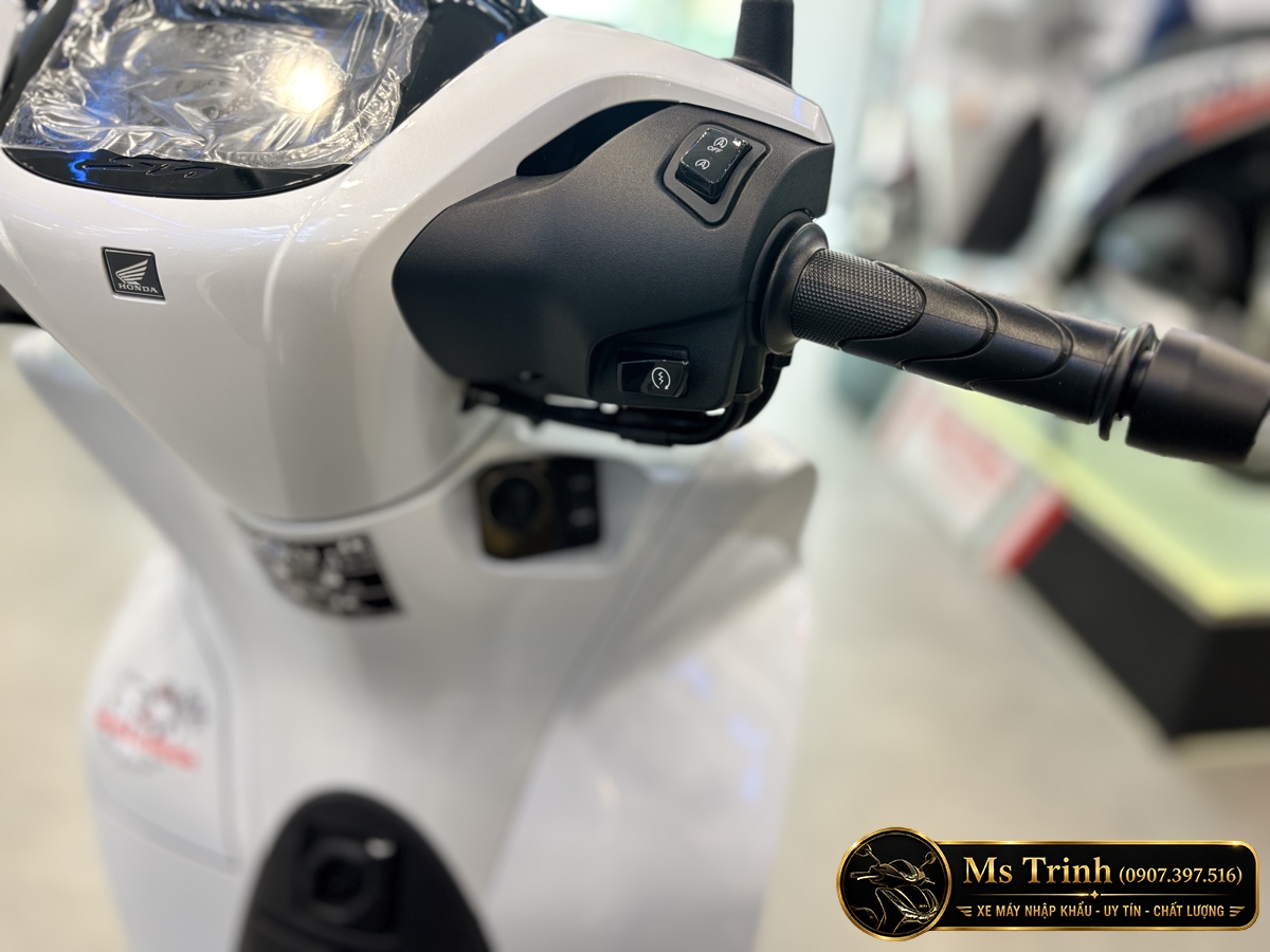 Honda SH150 Ý Malossi 2026 tại Vĩnh Long - Tem custom thể thao, dáng SH thanh lịch