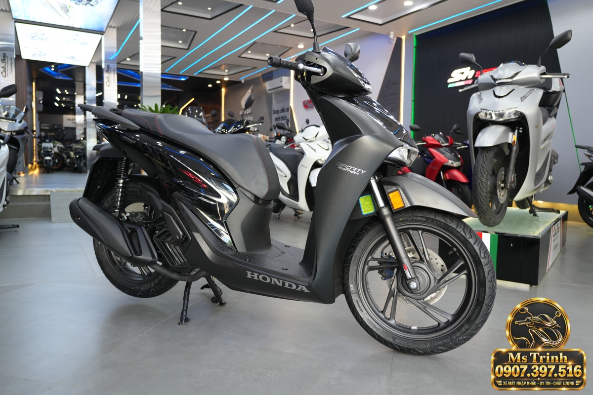 Honda SH150i Ý đen nhám 2027 tại Vĩnh Long sắc đen lịch lãm giá tốt, chính ngạch
