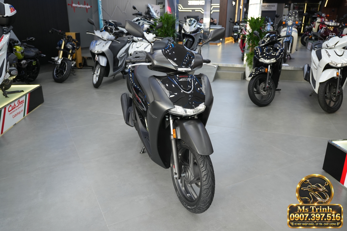 Honda SH150i Ý đen nhám 2027 tại Vĩnh Long sắc đen lịch lãm giá tốt, chính ngạch