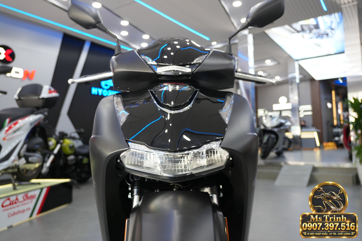 Honda SH150i Ý đen nhám 2027 tại Vĩnh Long sắc đen lịch lãm giá tốt, chính ngạch