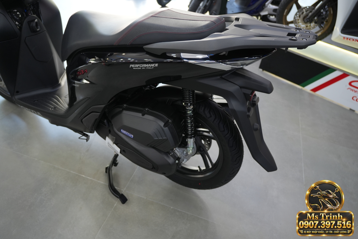 Honda SH150i Ý đen nhám 2027 tại Vĩnh Long sắc đen lịch lãm giá tốt, chính ngạch
