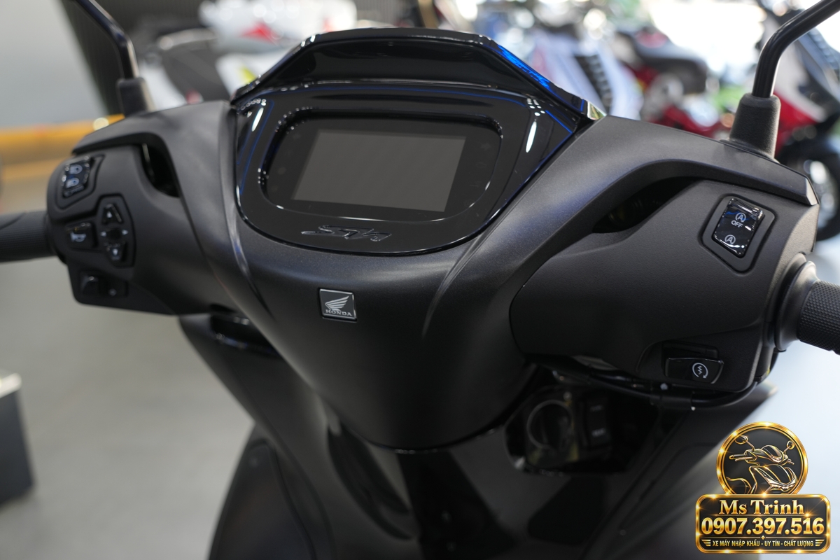 Honda SH150i Ý đen nhám 2027 tại Vĩnh Long sắc đen lịch lãm giá tốt, chính ngạch