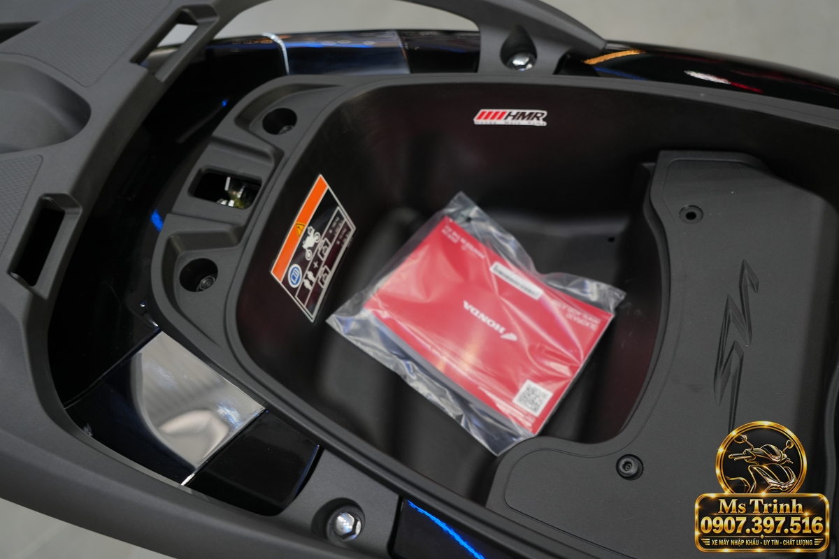 Honda SH150i Ý đen nhám 2027 tại Vĩnh Long sắc đen lịch lãm giá tốt, chính ngạch