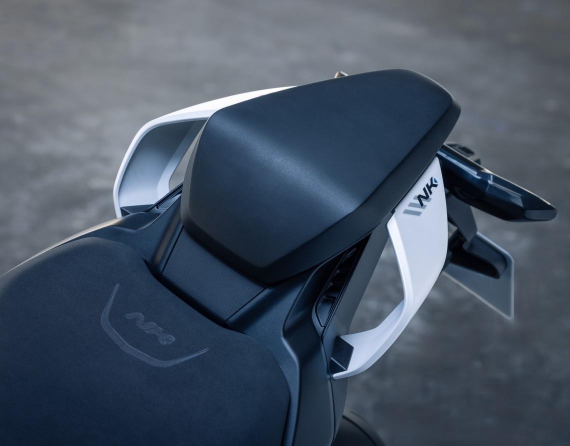 CF Moto 675NK 2025, Động Cơ 3 Xilanh Thẳng Hàng, Chính Hãng, Gía Rẻ tại Vĩnh Long