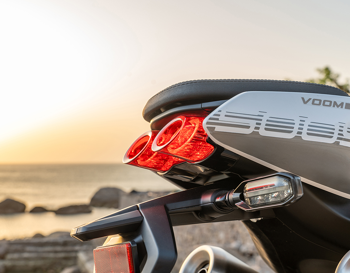 CF Moto VOOM 500SR, 4 Xi Lanh Thẳng Hàng, Retro Sport Độc Đáo tại Vĩnh Long