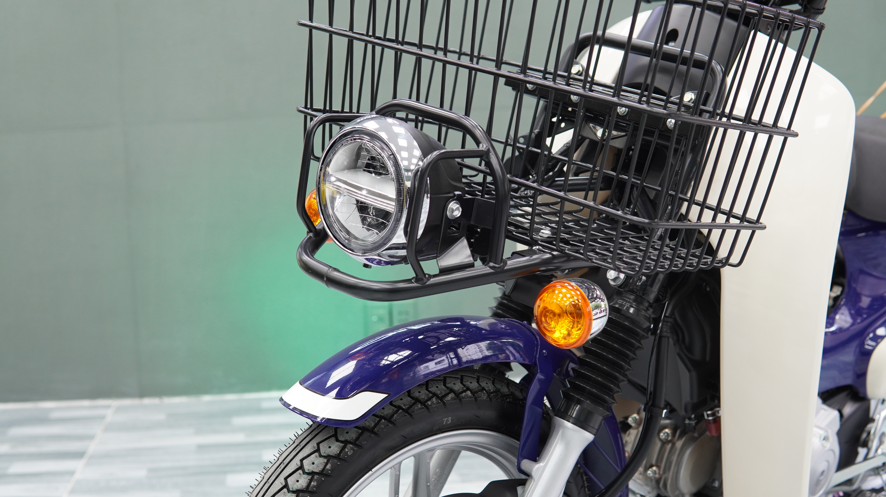 Honda Super Cub 110 Pro ABS 2025, Nhập Khẩu Chính Hãng Từ Nhật tại Vĩnh Long