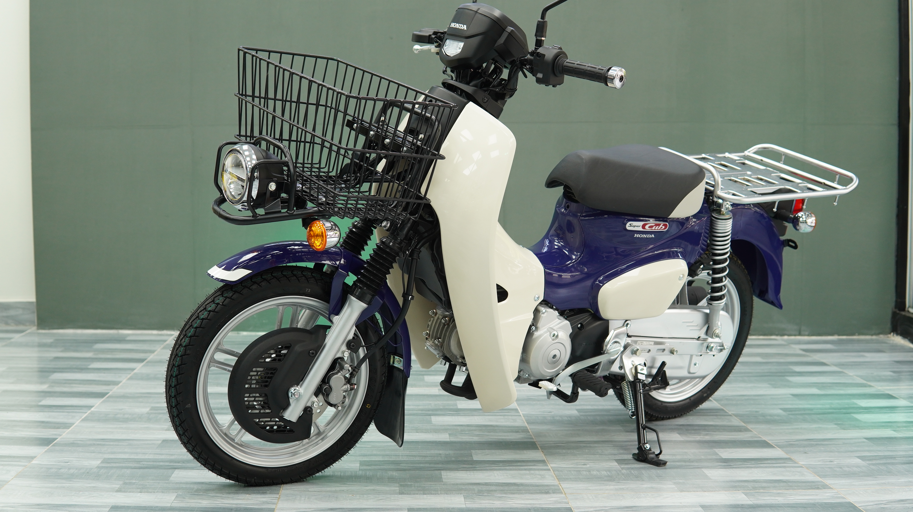 Honda Super Cub 110 Pro ABS 2025, Nhập Khẩu Chính Hãng Từ Nhật tại Vĩnh Long