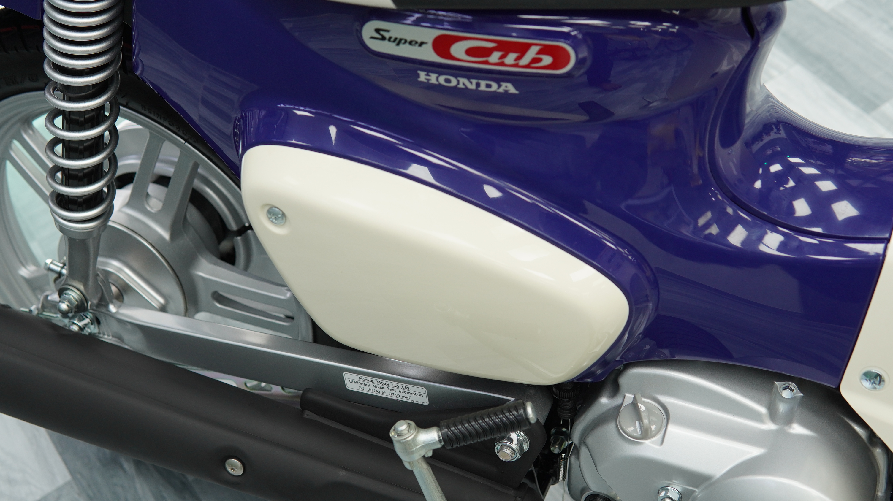 Honda Super Cub 110 Pro ABS 2025, Nhập Khẩu Chính Hãng Từ Nhật tại Vĩnh Long