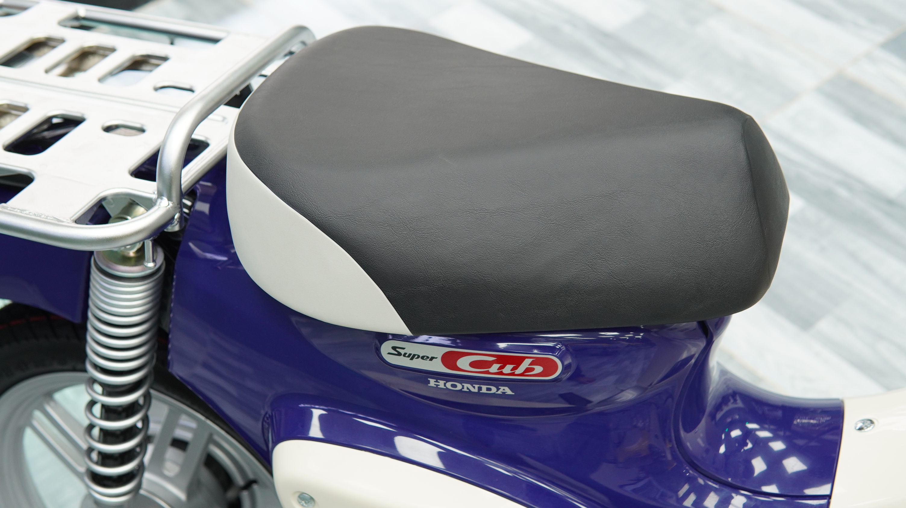 Honda Super Cub 110 Pro ABS 2025, Nhập Khẩu Chính Hãng Từ Nhật tại Vĩnh Long