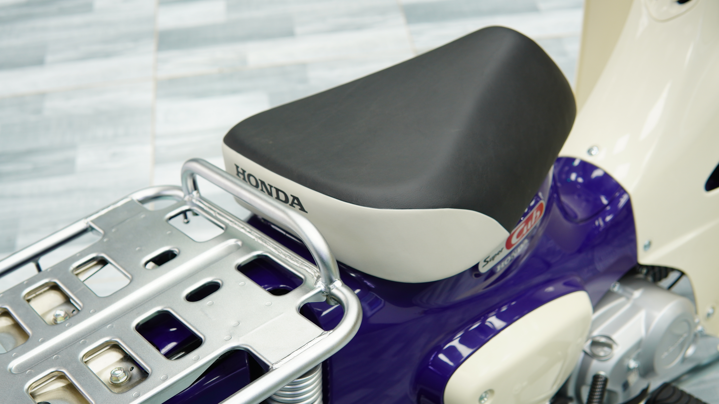 Honda Super Cub 110 Pro ABS 2025, Nhập Khẩu Chính Hãng Từ Nhật tại Vĩnh Long