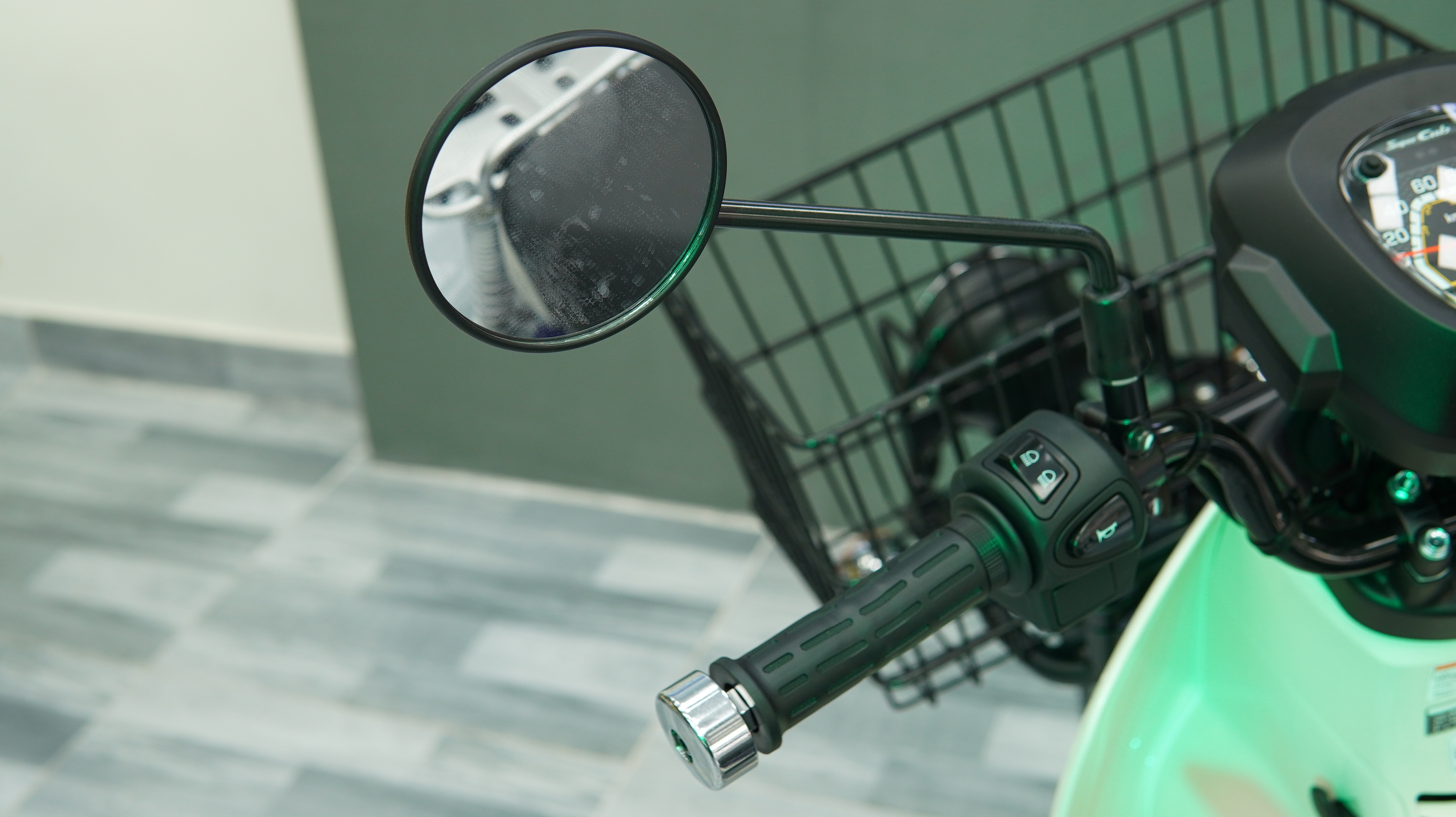 Honda Super Cub 110 Pro ABS 2025, Nhập Khẩu Chính Hãng Từ Nhật tại Vĩnh Long