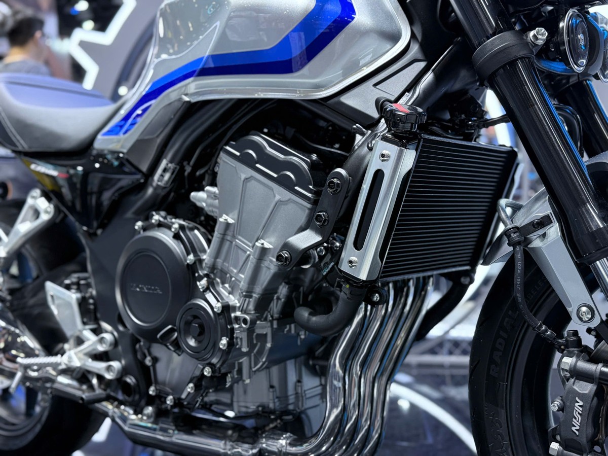 Honda CB500 SF Super Four Naked-Bike 4 Máy tại Vĩnh Long