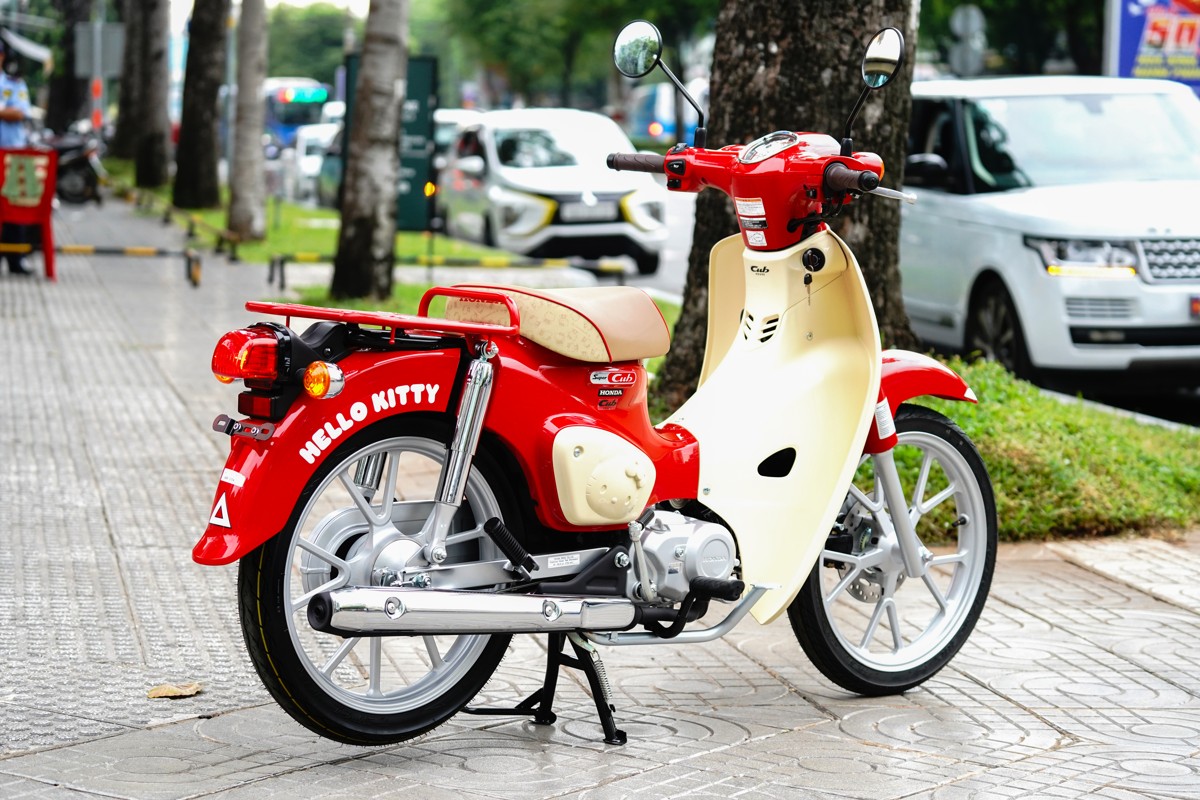 Honda Super Cub 110ABS Hello Kitty Edition, Made In Japan tại Vĩnh Long