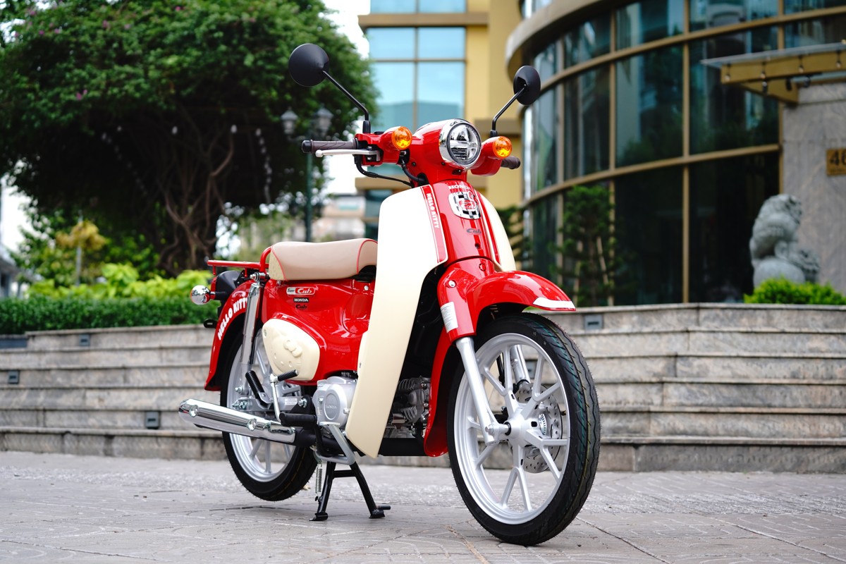 Honda Super Cub 110ABS Hello Kitty Edition, Made In Japan tại Vĩnh Long
