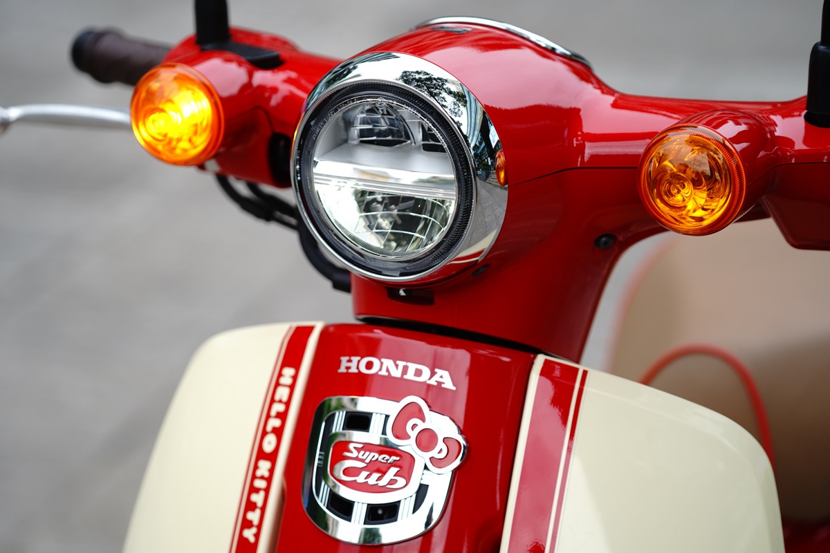 Honda Super Cub 110ABS Hello Kitty Edition, Made In Japan tại Vĩnh Long