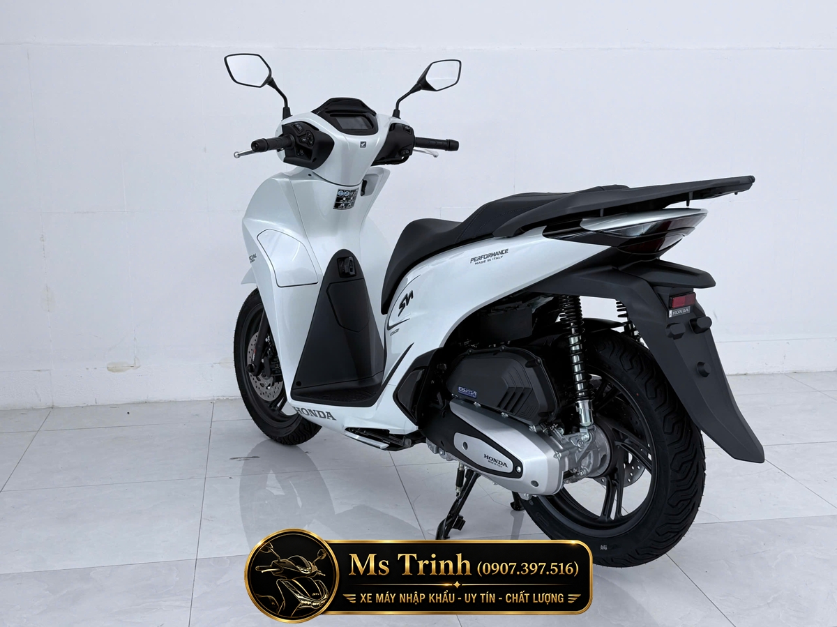 Honda SH150i Special Edition Standard nhập HMR Ý màu trắng tại Vĩnh Long: Giá trị nằm trong từng chi tiết nguyên bản