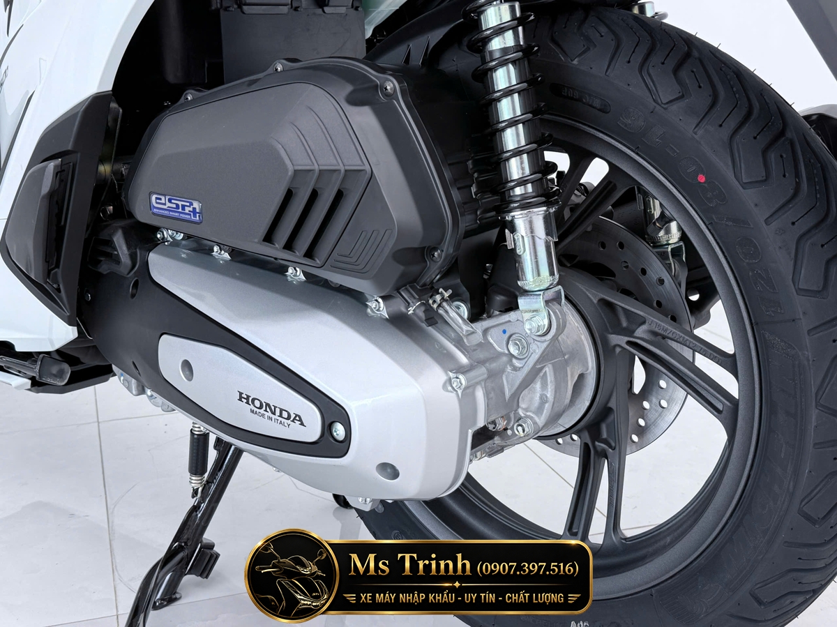 Honda SH150i Special Edition Standard nhập HMR Ý màu trắng tại Vĩnh Long: Giá trị nằm trong từng chi tiết nguyên bản