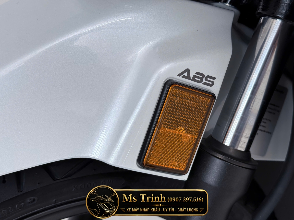 Honda SH150i Special Edition Standard nhập HMR Ý màu trắng tại Vĩnh Long: Giá trị nằm trong từng chi tiết nguyên bản