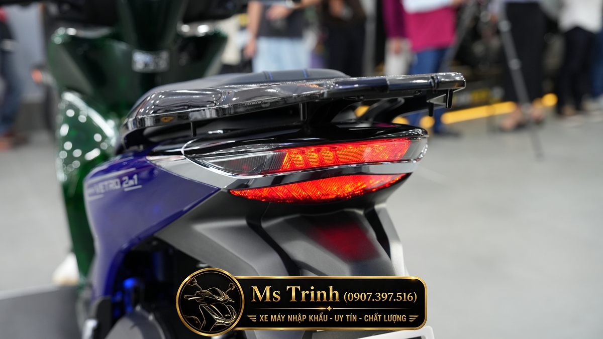 Honda SH150i Vetro Green - Sapphire tại Vĩnh Long: SH Ý Limited 200 xe