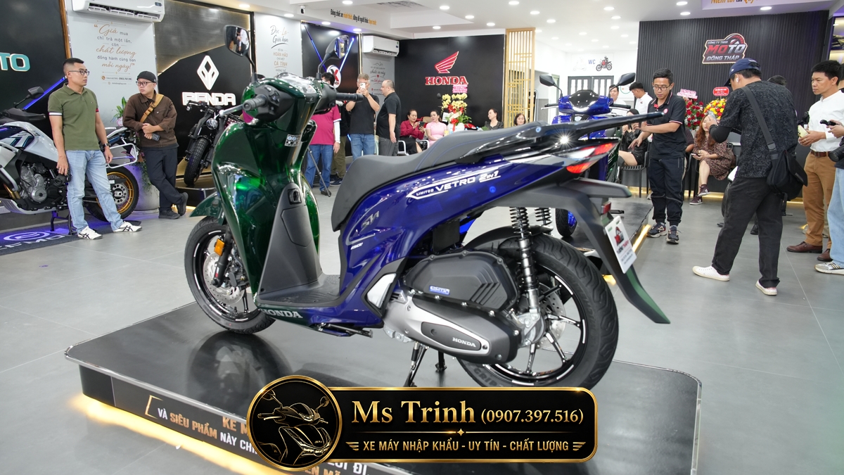 Honda SH150i Vetro Green - Sapphire tại Vĩnh Long: SH Ý Limited 200 xe