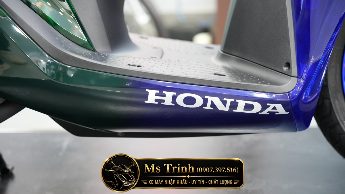 Honda SH150i Vetro Sapphire - Green tại Vĩnh Long: SH Ý 2 trong 1 giới hạn 200 xe