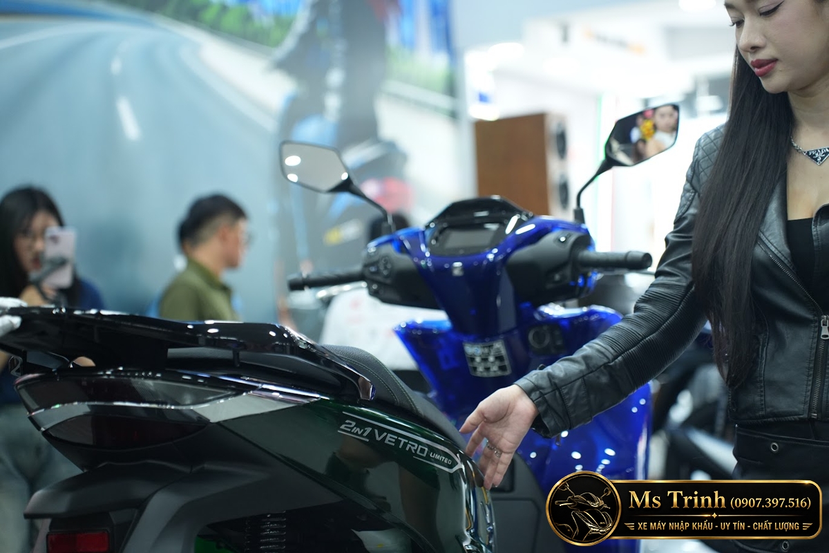 Honda SH150i Vetro Sapphire - Green tại Vĩnh Long: SH Ý 2 trong 1 giới hạn 200 xe