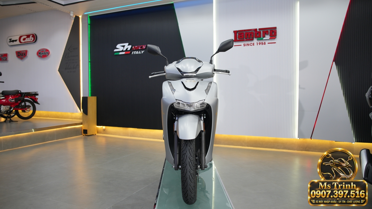 Honda SH150i Ý xám bạc 2027 tại Vĩnh Long - Nhập Ý, tem vàng sang trọng, giá tốt