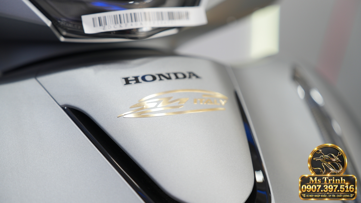 Honda SH150i Ý xám bạc 2027 tại Vĩnh Long - Nhập Ý, tem vàng sang trọng, giá tốt