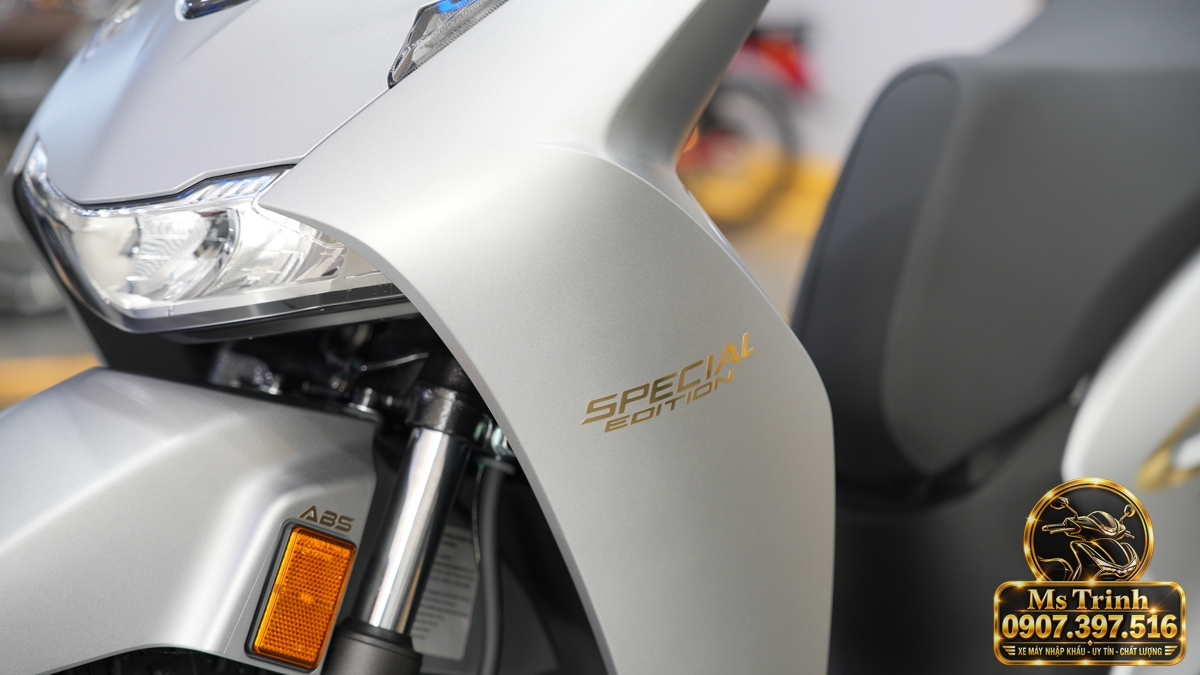 Honda SH150i Ý xám bạc 2027 tại Vĩnh Long - Nhập Ý, tem vàng sang trọng, giá tốt