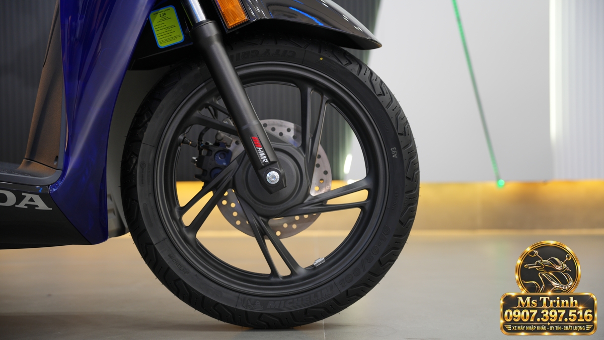 Honda SH150 Vetro Blue 2027 tại Vĩnh Long - Xanh Sapphire trong suốt, nhập Ý sang trọng