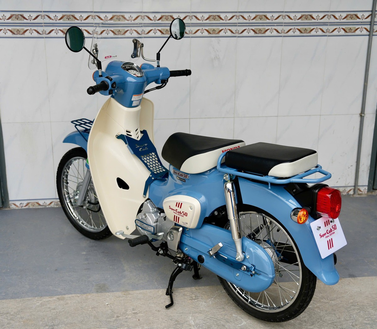 Honda Super Cub 50 Final Edition Custom Japan tại Vĩnh Long - Phiên bản sưu tầm hiếm