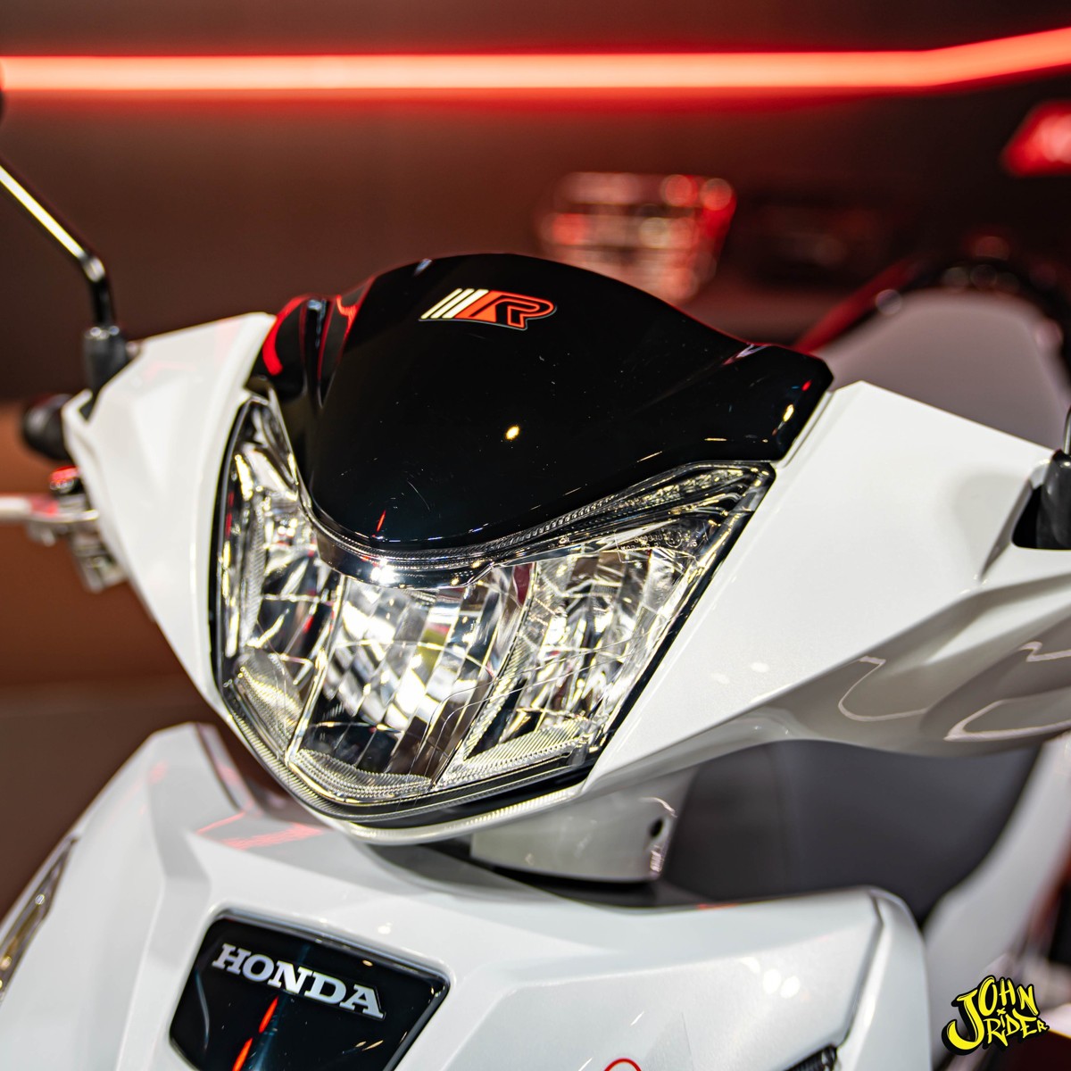 Honda Wave 125 Special Edition 2025 nhập Thái Lan tại Vĩnh Long