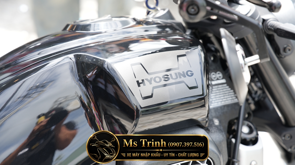 Hyosung GV350X tại Vĩnh Long - Cruiser 350cc Phong Cách Mỹ Cơ Bắp, Cá Tính