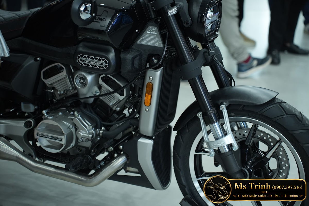 Hyosung GV350X tại Vĩnh Long - Cruiser 350cc Phong Cách Mỹ Cơ Bắp, Cá Tính