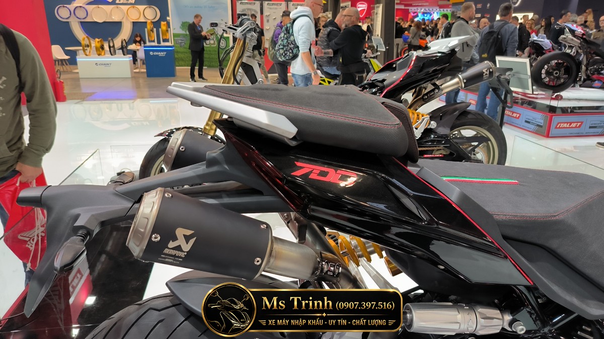 Italjet 700 2026 Tại Vĩnh Long - Chiến Binh Chỉ 700 Xe Hyper Scooter Cực Hiếm hồ sơ hải quan, nhập chính ngạch