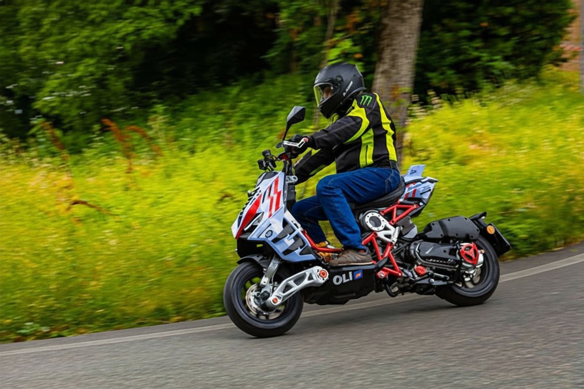 Italjet Dragster 300 Gresini Racing Tại Vĩnh Long - Chiếc Scooter Ý Khiến Dân Chơi Xe Phải Ngoái Nhìn