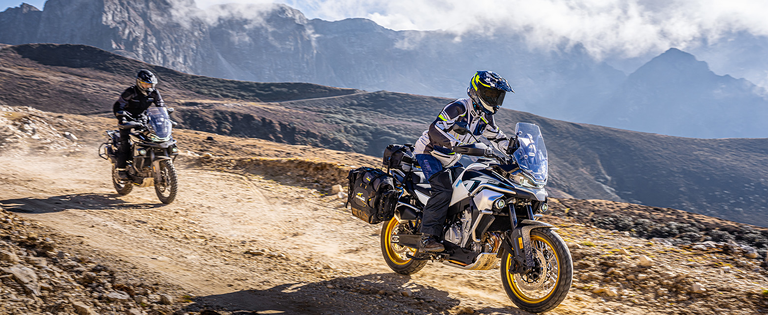 CF Moto 800MT Explorer 2025, ADV Cao Cấp Nhất, Chính Hãng, Giá Tốt tại Vĩnh Long