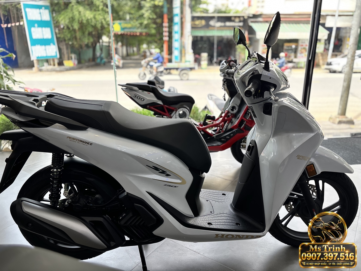 SH150i Ý 2027 màu trắng tại Vĩnh Long - Nhập khẩu nguyên chiếc, thiết kế sang trọng, giá tốt