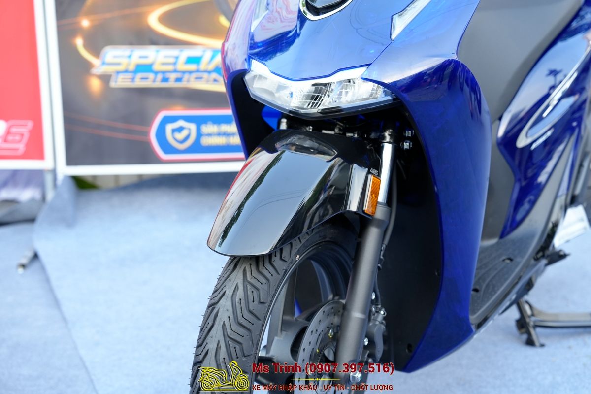 Honda SH150 Vetro Blue 2026 Limited Edition - Siêu phẩm SH Ý dàn áo xanh trong suốt cực hiếm tại Vĩnh Long