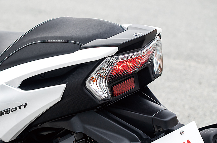 Yamaha Tricity 155 2025, Tay Ga bánh Kép Độc Đáo, Lần Đầu Tiên Có Tại Vĩnh Long