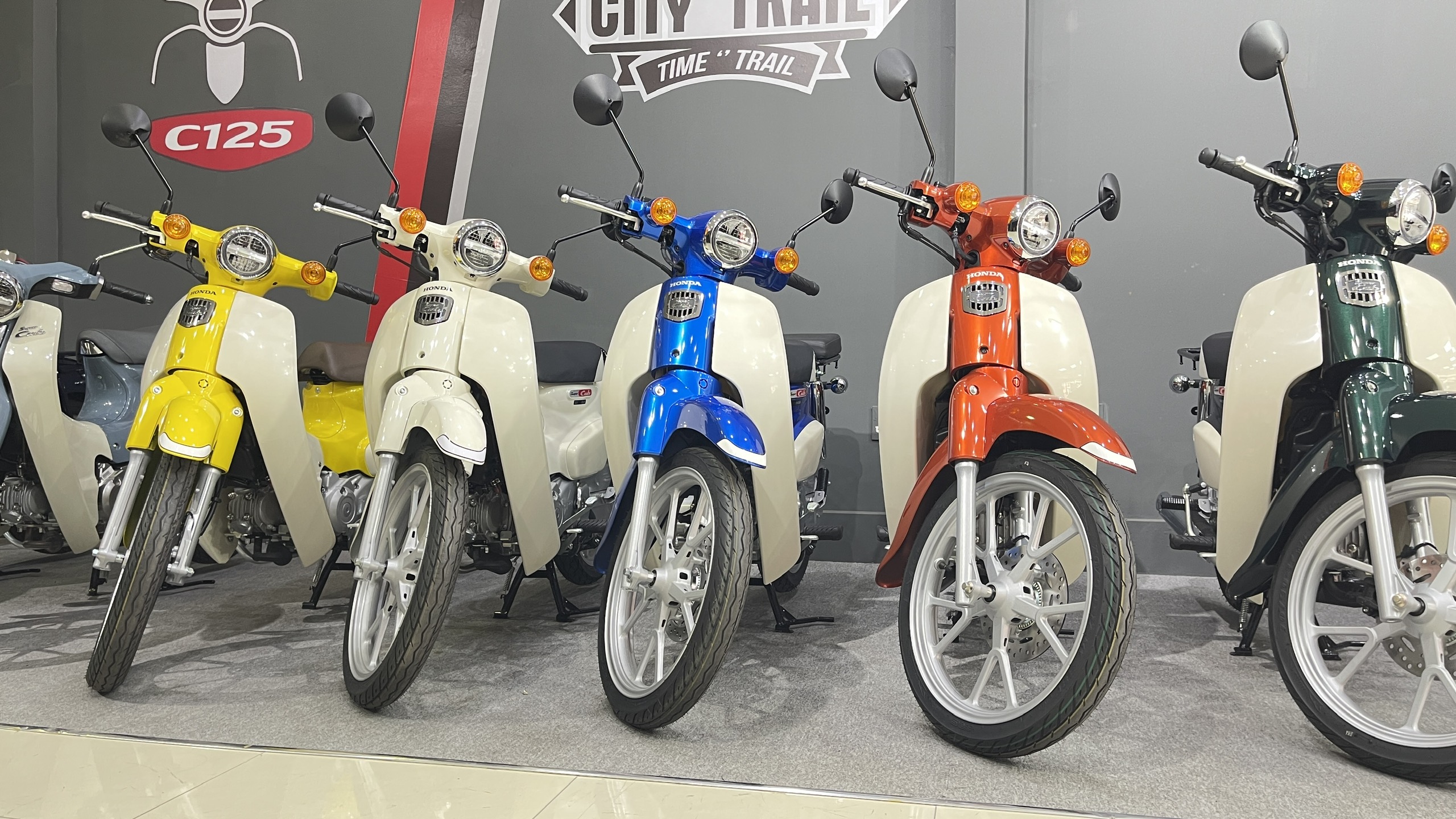 Honda Super Cub 110 ABS, Made In Japan, NK Chính Hãng, Hiếm tại Vĩnh Long