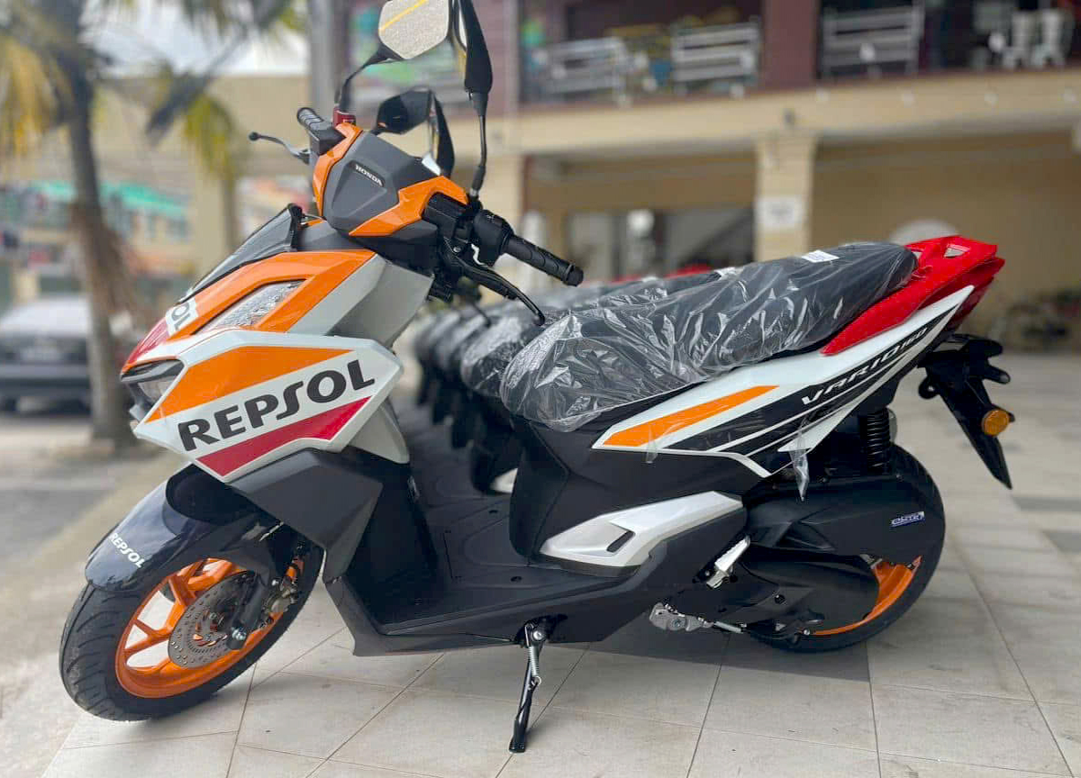 Honda Vario160 Repsol Edition, Giới hạn 2.000 xe, NK Malaysia tại Vĩnh Long