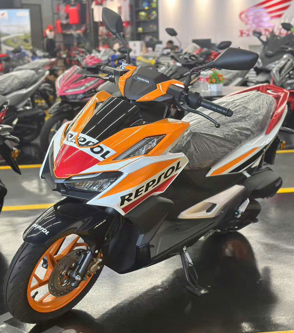 Honda Vario160 Repsol Edition, Giới hạn 2.000 xe, NK Malaysia tại Vĩnh Long