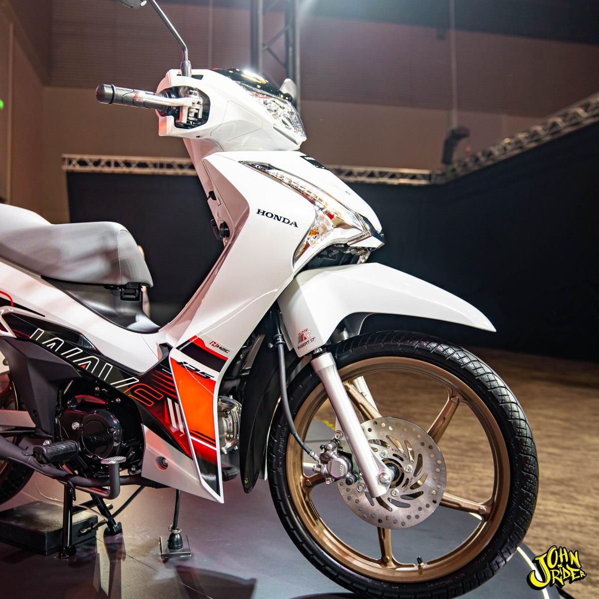 Honda Wave 125 Special Edition 2025 nhập Thái Lan tại Vĩnh Long